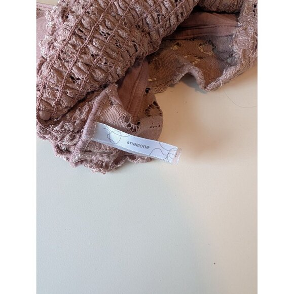 Lace Bralette Top By Anemone - Mauve Adjustable Straps Size Medium Smocked Back - Picture 4 of 4